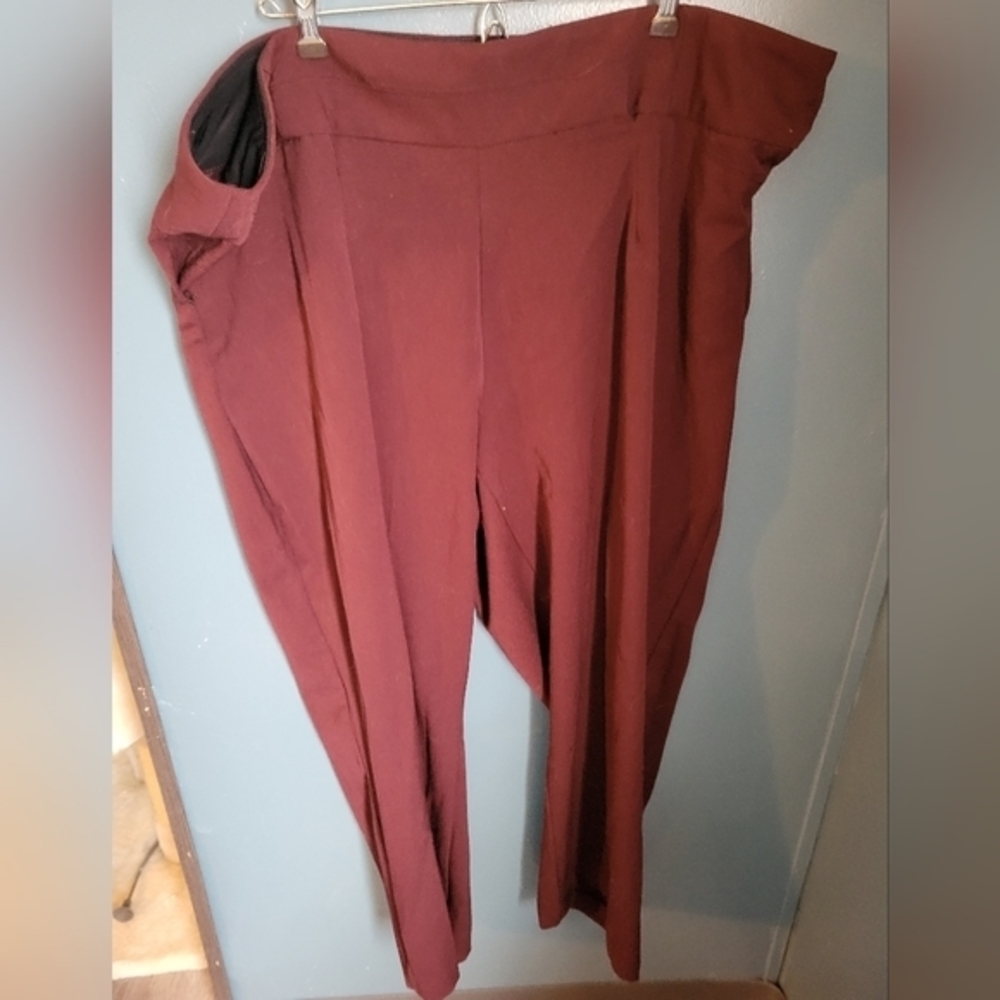 Investments II size 22WS dress pant burgundy‎